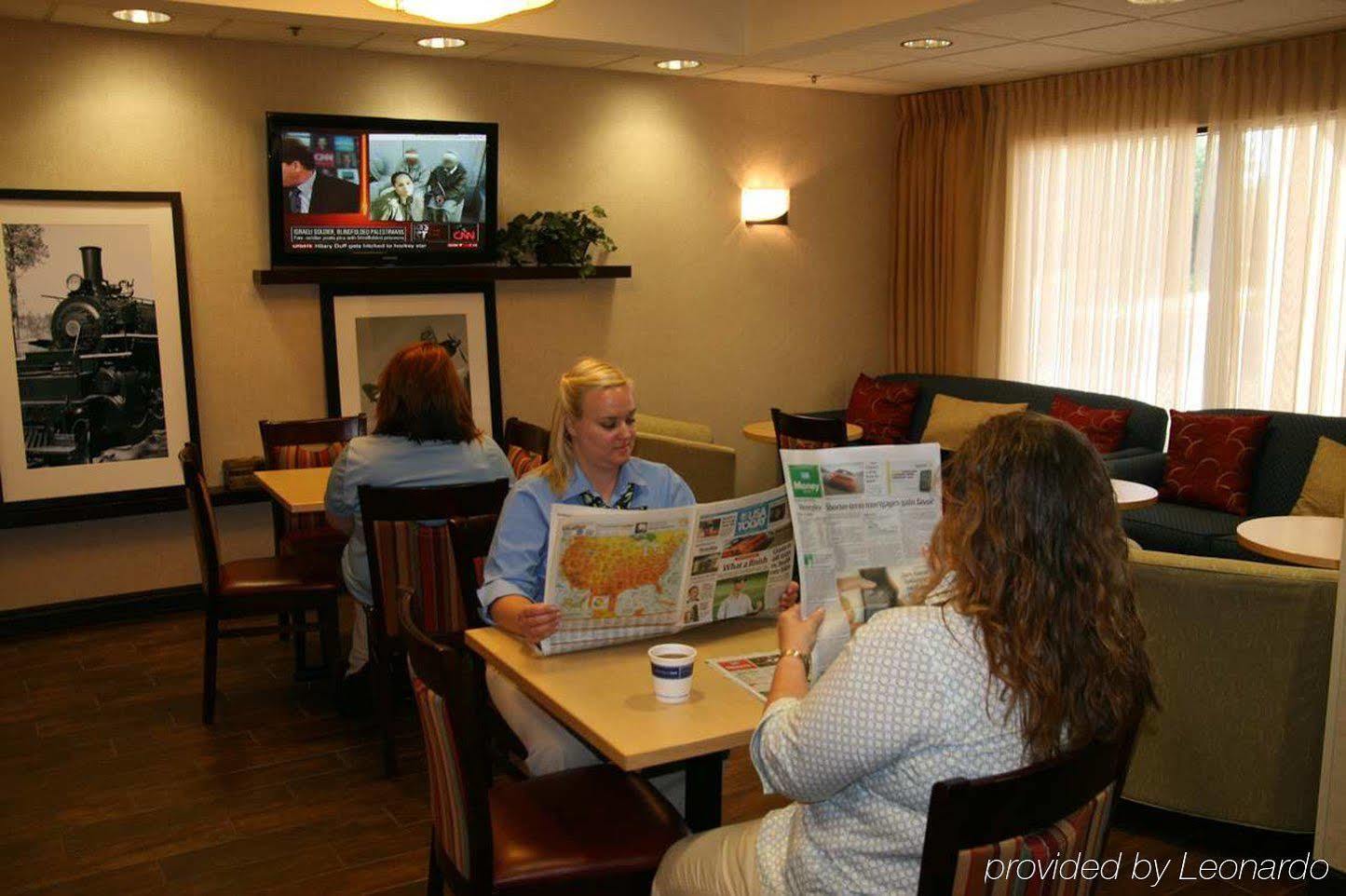Hampton Inn Chicago Elgin/I-90 Restoran gambar